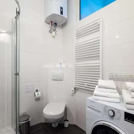 Family 2Br Oasis Steps From City By Hm Wien Exterior foto