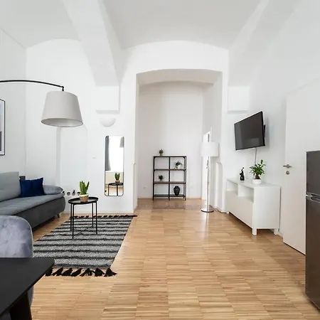 Family 2Br Oasis Steps From City By Hm Wien Exterior foto