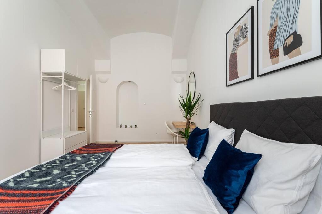 Family 2br Oasis Steps From By Hm Wien