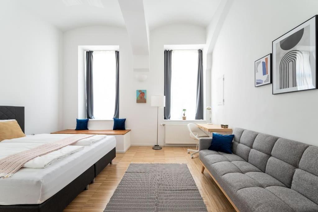 Apartment Family 2br Oasis Steps From By Hm Wien